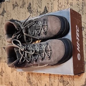 Hi-Tec Hiking Boots